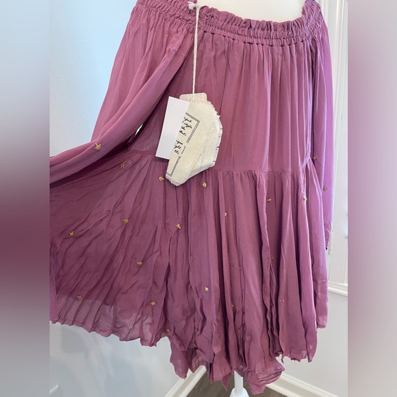 FREE PEOPLE - Bali Moon Gleam Embellished Off The Shoulder Dress in Mauve Orchid - Picture 8 of 14